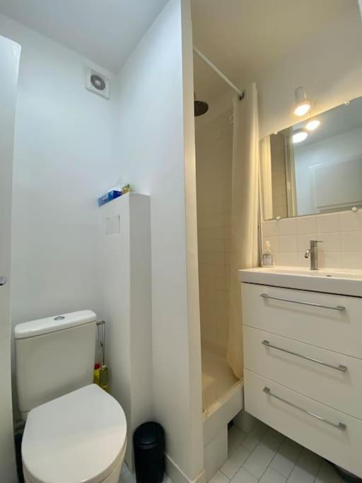 Gaspar - 2 Pieces Au Dernier Etage Avec Balcon Булонь-Біянкур Екстер'єр фото